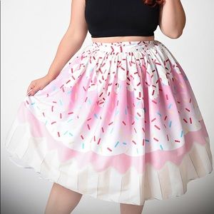 Cute as a Cupcake Skirt XL